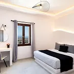 Santorinn فندق