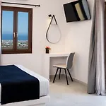 فندق Santorinn *