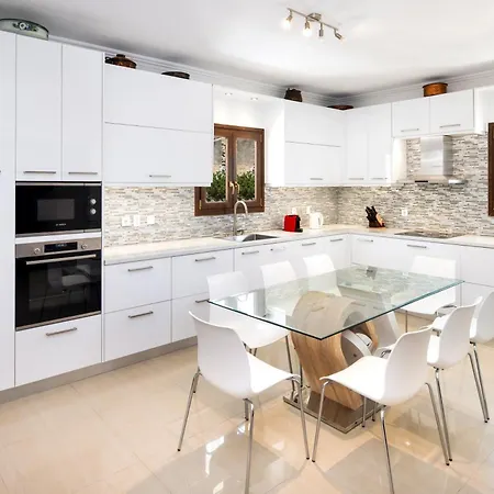 Santorinn Отель