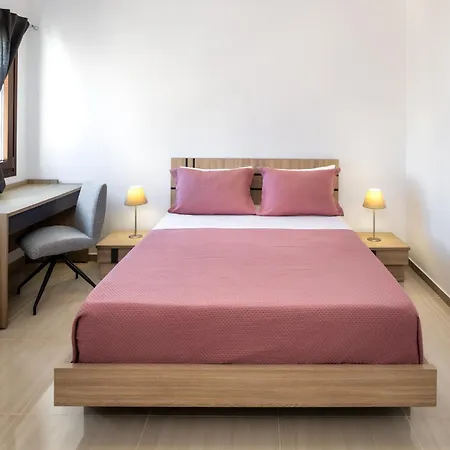 Отель Santorinn Тира