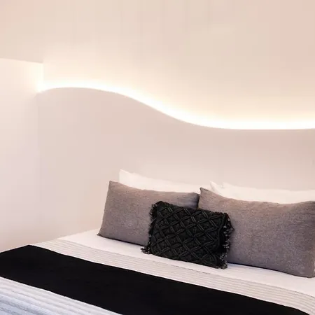 Santorinn Отель *