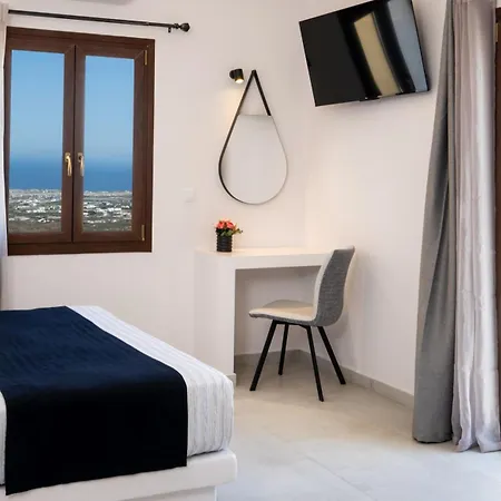 Hotel Santorinn *