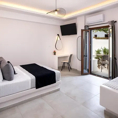 Santorinn Hotel